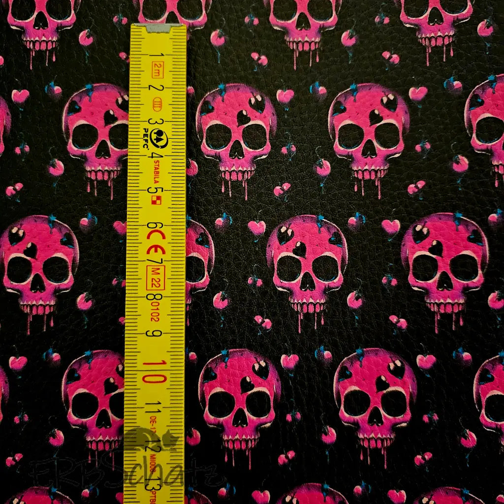 Kunstleder Juicy Skulls 50 x 140 cm - Juicy Skulls