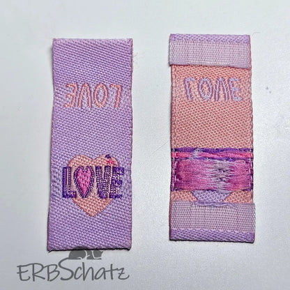 Stoff-Label ’Love’ zum Einnähen - Lavendel