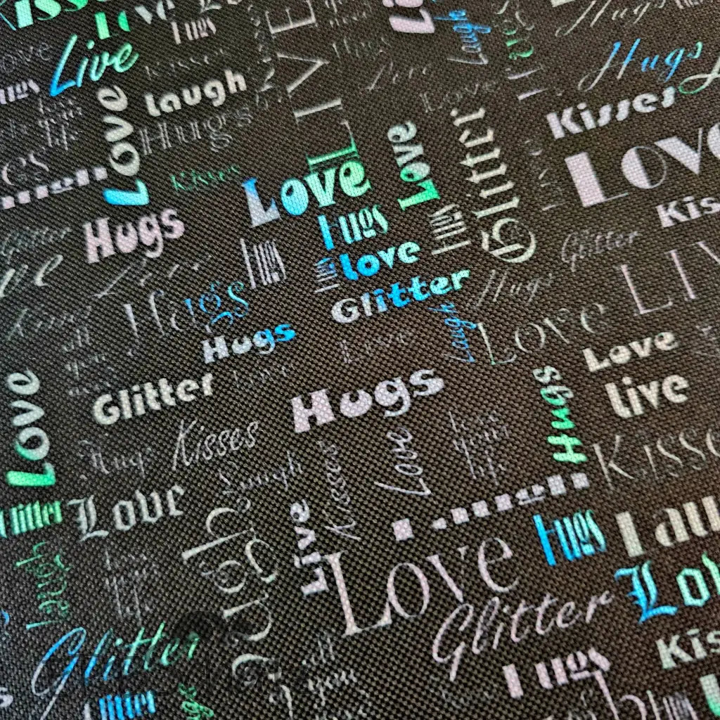 Wasserfester Canvas/Oxford LoveKisses Wordcloud